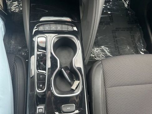 Used 2023 Buick Envision Preferred w/ Sport Touring Package AWD/4WD image 28
