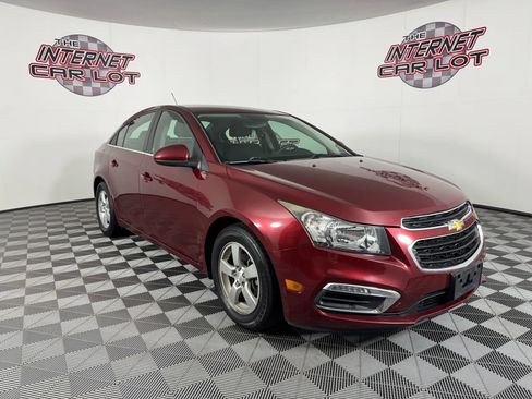 Used 2016 Chevrolet Cruze LT image 9