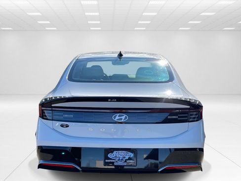 New 2026 Hyundai Sonata SEL image 5