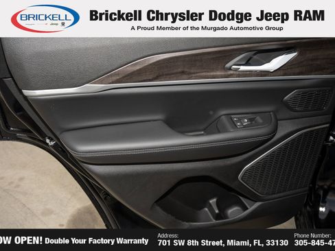 New 2026 Jeep Grand Cherokee Limited w/ Limited Altitude Package image 11