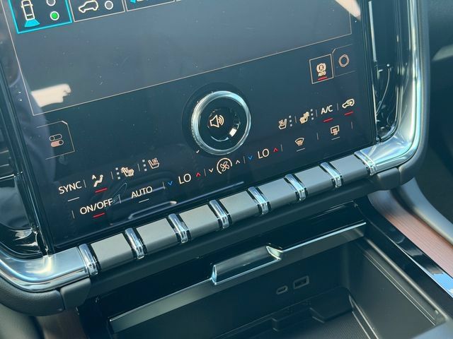New 2026 GMC Yukon Denali AWD/4WD image 19