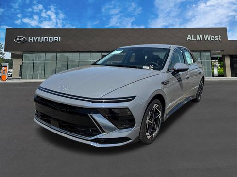 New 2026 Hyundai Sonata SEL FWD image 1