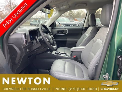 Used 2025 Ford Bronco Sport Badlands AWD/4WD image 4
