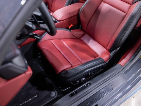 Used 2026 Porsche 911 GTS image 36