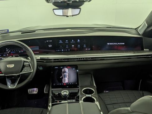 Certified 2025 Cadillac Escalade V image 9