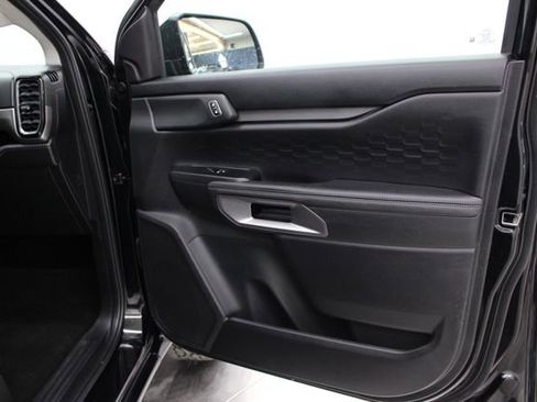 Used 2025 Ford Ranger XLT AWD/4WD image 53
