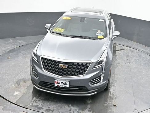 Used 2020 Cadillac XT5 Premium Luxury image 15