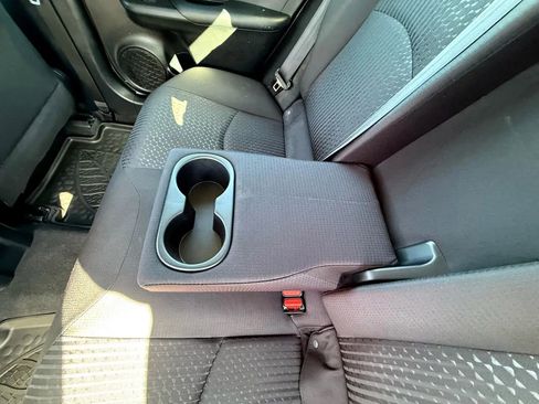 Used 2017 Toyota Prius Two image 25