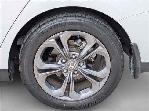 Used 2023 Honda Accord EX image 7