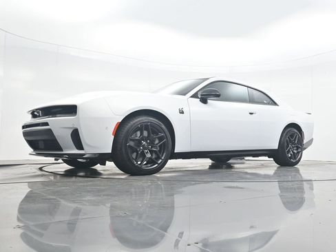 New 2026 Dodge Charger Scat Pack w/ Blacktop Package AWD/4WD image 30