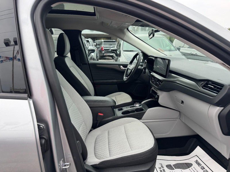 Used 2023 Ford Escape Active w/ Tech Pack #2 FWD image 18