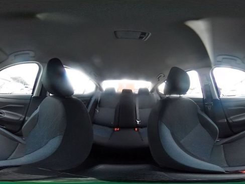 Used 2025 Nissan Versa SV FWD image 41