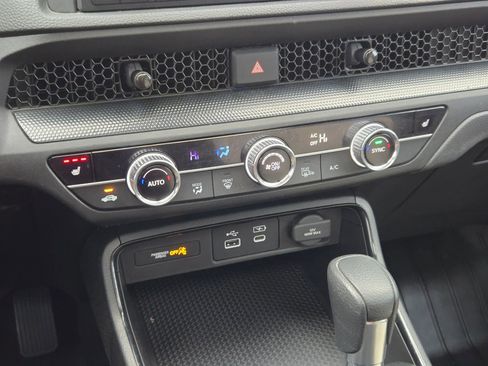 Used 2023 Honda CR-V EX image 20