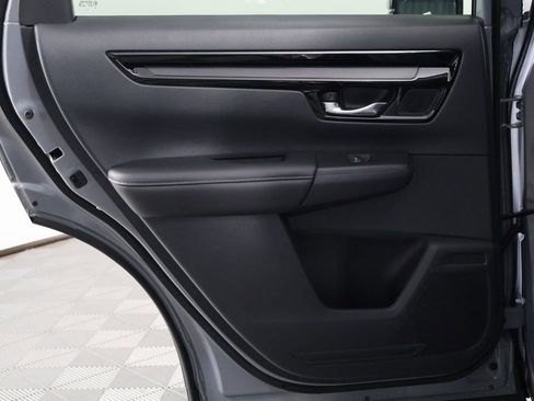 Used 2025 Honda CR-V EX-L image 13