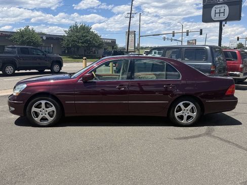 Used 2003 Lexus LS 430 RWD image 9