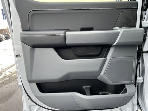 Used 2025 Ford F150 XLT w/ Equipment Group 302A MID image 37