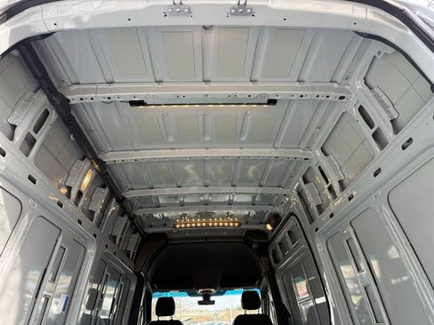 New 2025 Mercedes-Benz Sprinter 2500 image 12