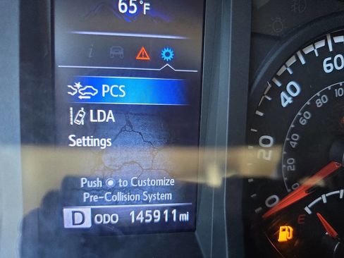 Used 2019 Toyota Tacoma SR image 36