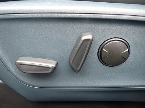 New 2025 Ford Maverick Lobo image 16