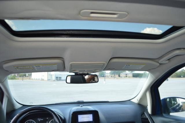 Used 2019 Ford EcoSport Titanium FWD image 16