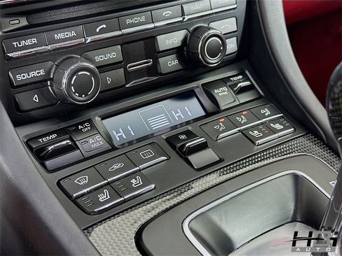 Used 2015 Porsche 911 Turbo image 13