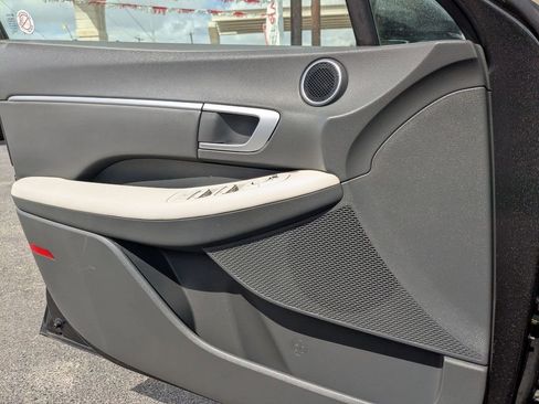 Used 2025 Hyundai Sonata SEL image 15