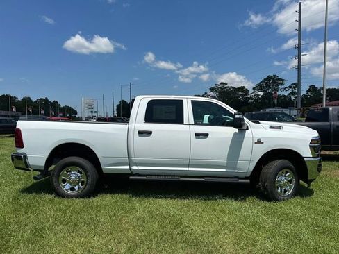 New 2025 RAM 2500 Tradesman AWD/4WD image 6