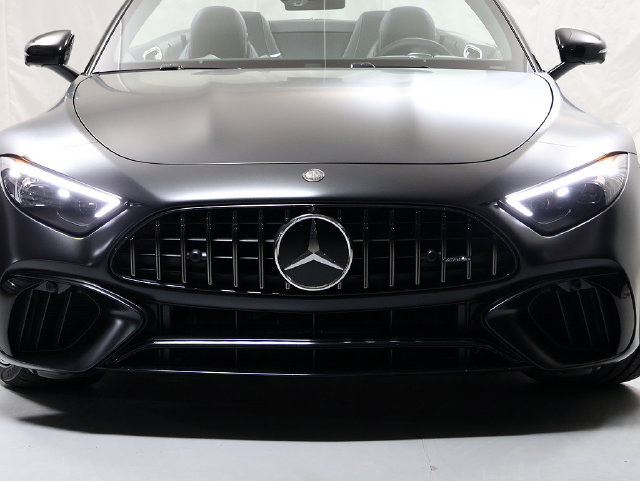New 2026 Mercedes-Benz SL 63 AMG 4MATIC image 6