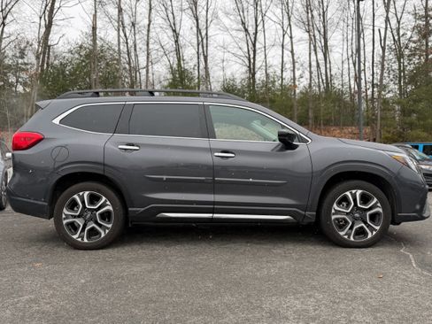 Used 2024 Subaru Ascent Touring image 12