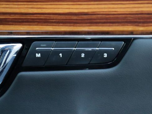 Used 2014 Jaguar XJ L Portfolio image 60