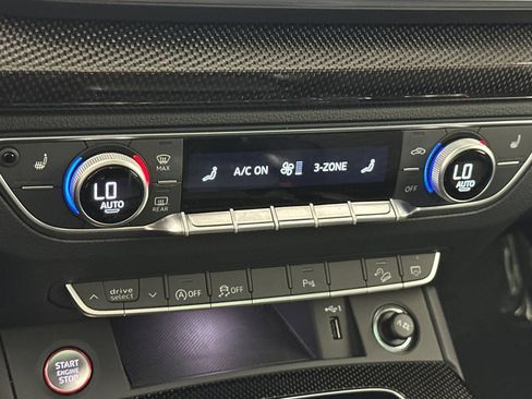 Used 2023 Audi SQ5 Premium Plus w/ Premium Plus Package image 20