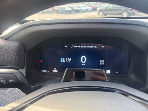 Used 2025 Ford Explorer Platinum w/ Ultimate Package image 11