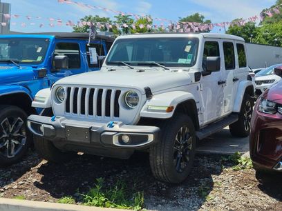 Used 2022 Jeep Wrangler Unlimited Sahara w/ Cold Weather Group