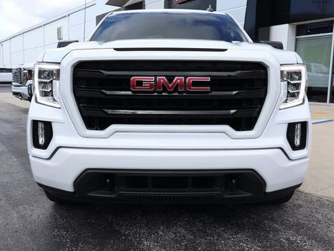 Used 2021 GMC Sierra 1500 Elevation w/ X31 Off-Road Package AWD/4WD image 2