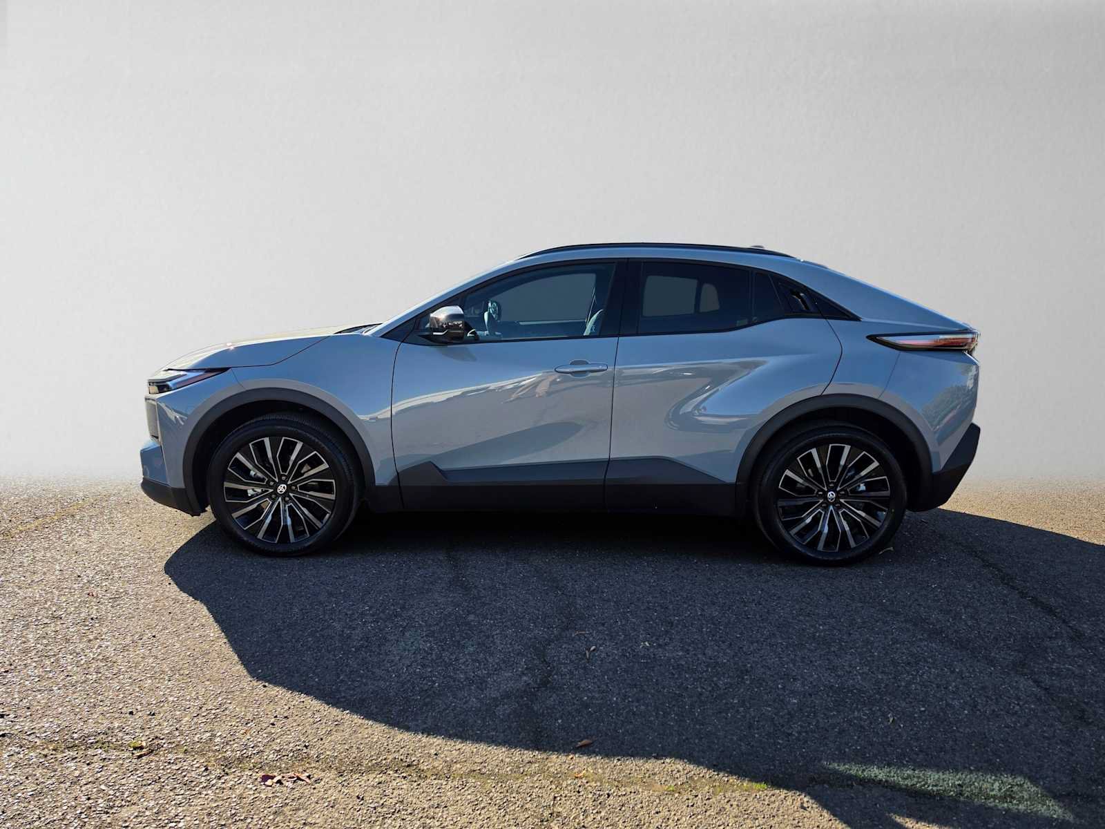 Certified 2026 Toyota C-HR AWD/4WD image 6