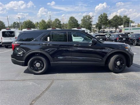 New 2025 Ford Explorer 4WD Police Interceptor image 2