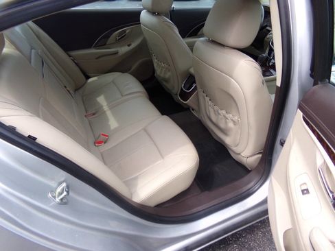 Used 2016 Buick LaCrosse Leather FWD image 22