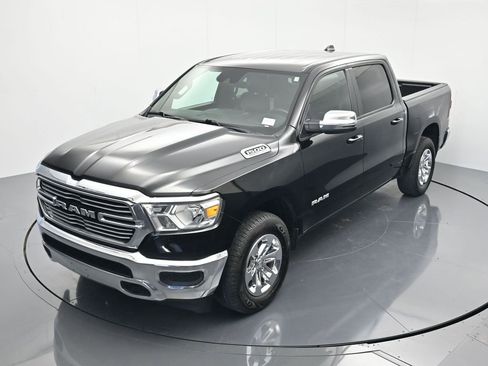 Used 2024 RAM 1500 Laramie AWD/4WD image 29