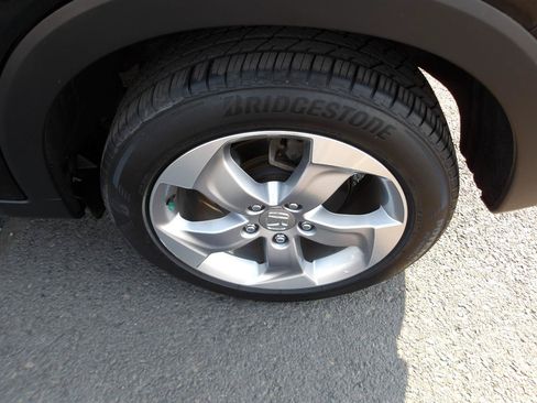Used 2017 Honda HR-V LX image 24
