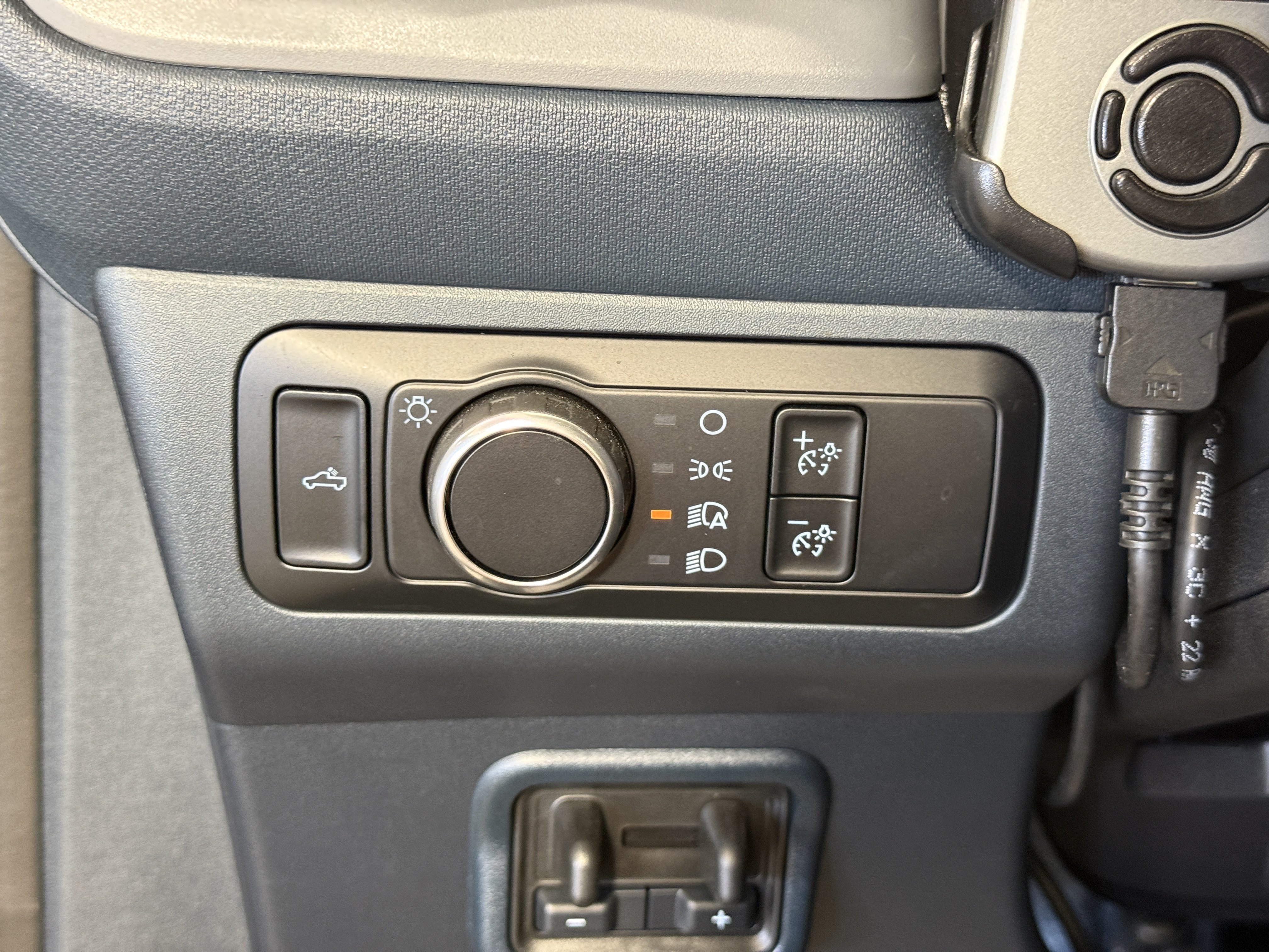 Used 2024 Ford Maverick Lariat w/ Black Appearance Package AWD/4WD image 26