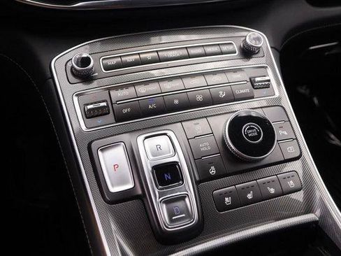 Used 2023 Hyundai Santa Fe Limited FWD image 19