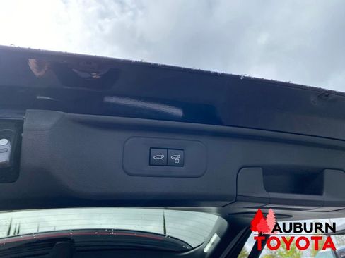 New 2026 Toyota Grand Highlander AWD Hybrid image 19