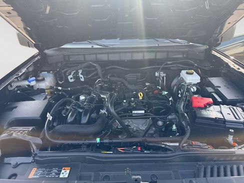 Used 2023 Ford Bronco Big Bend AWD/4WD image 32