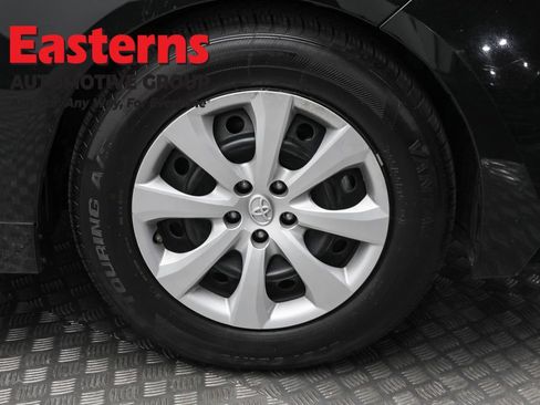 Used 2024 Toyota Corolla LE image 30