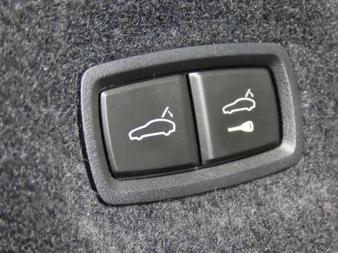 Certified 2024 Porsche Taycan RWD image 42