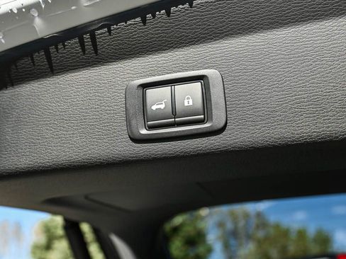 New 2025 Mitsubishi Outlander SEL Black Edition image 9