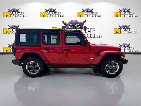 Used 2021 Jeep Wrangler Unlimited Sahara AWD/4WD image 37
