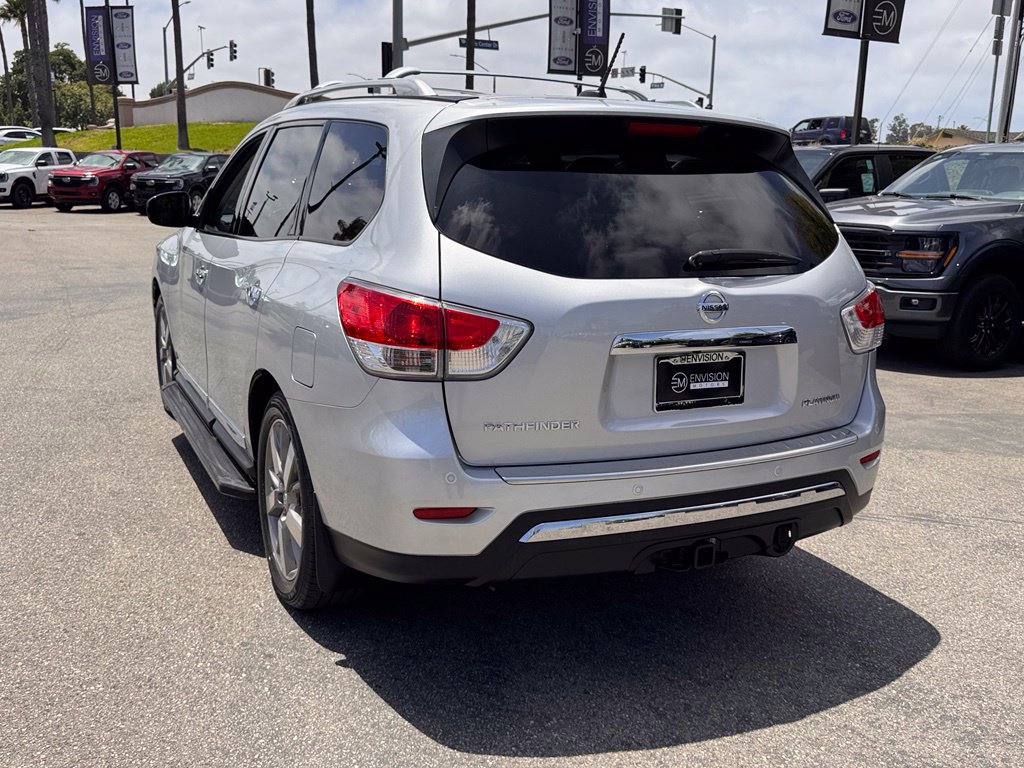 Used 2015 Nissan Pathfinder Platinum w/ Cargo Package FWD image 10