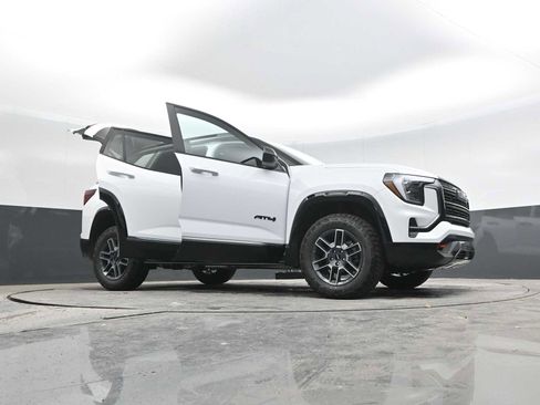 New 2026 GMC Terrain AT4 w/ Convenience Package III image 55