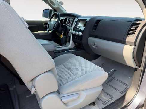 Used 2007 Toyota Tundra 2WD Regular Cab w/ Sport Appearance Pkg image 23